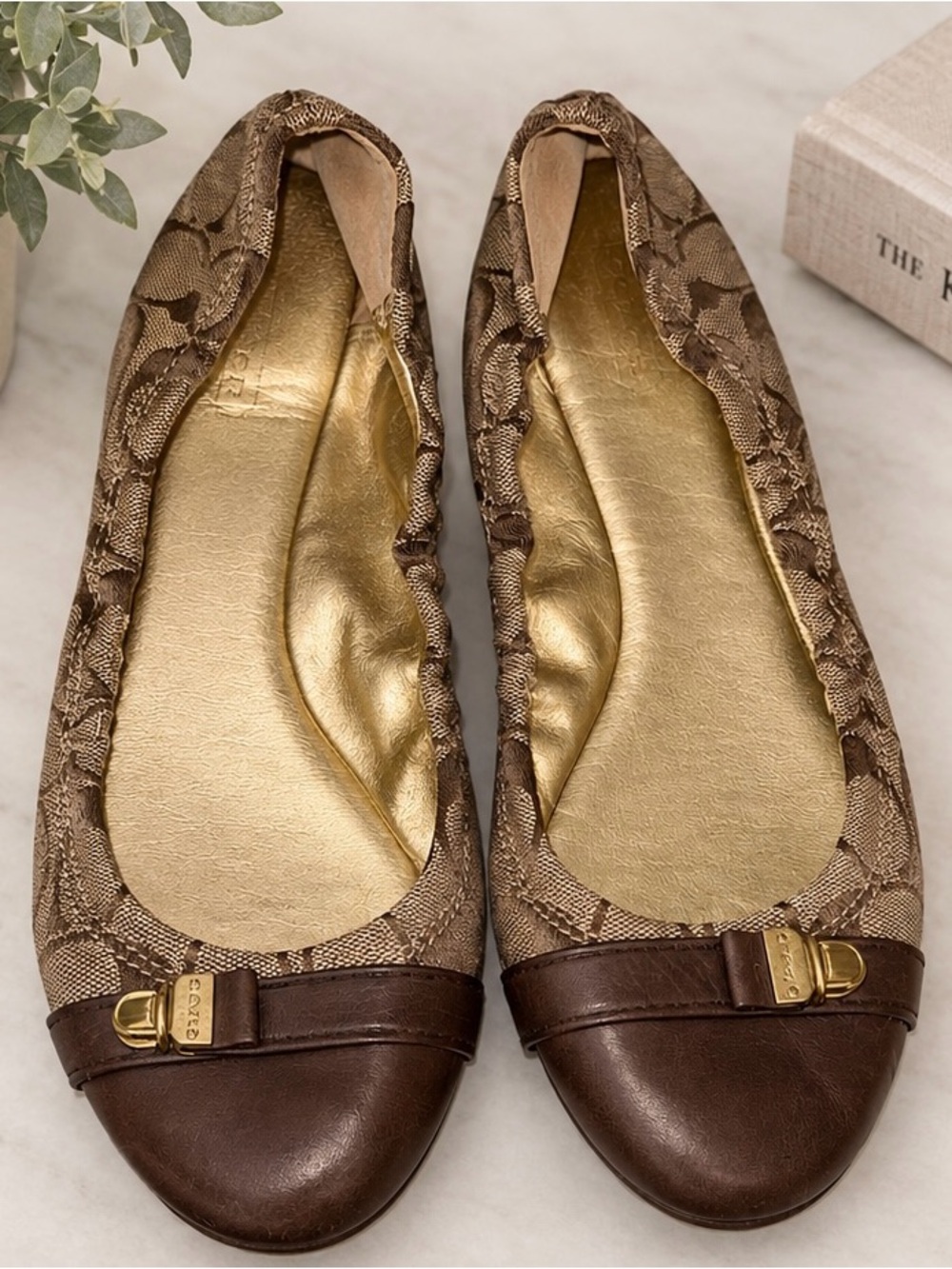 Coach Delphine Signature C Jacquard Ballet Flats Brown Gold Size 9B vintage